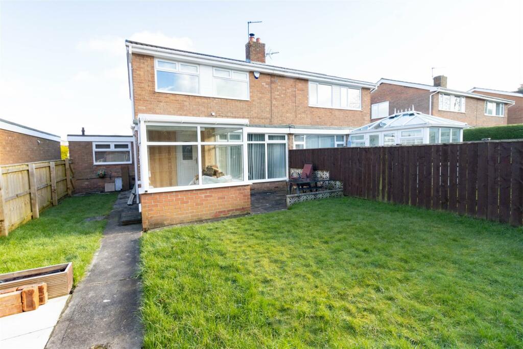 3 bedroom house for sale in Bryans Leap, Burnopfield, Newcastle Upon
