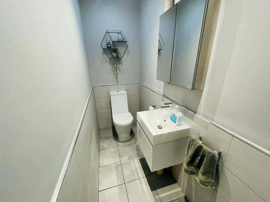 Additional property image - Pennyhill Lane, West Bromwich, B71