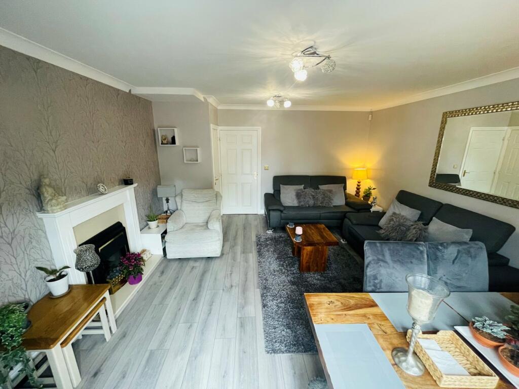 Additional property image - Pennyhill Lane, West Bromwich, B71