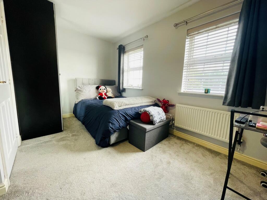 Additional property image - Pennyhill Lane, West Bromwich, B71