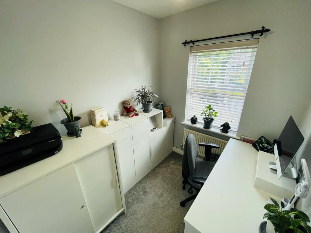 Additional property image - Pennyhill Lane, West Bromwich, B71