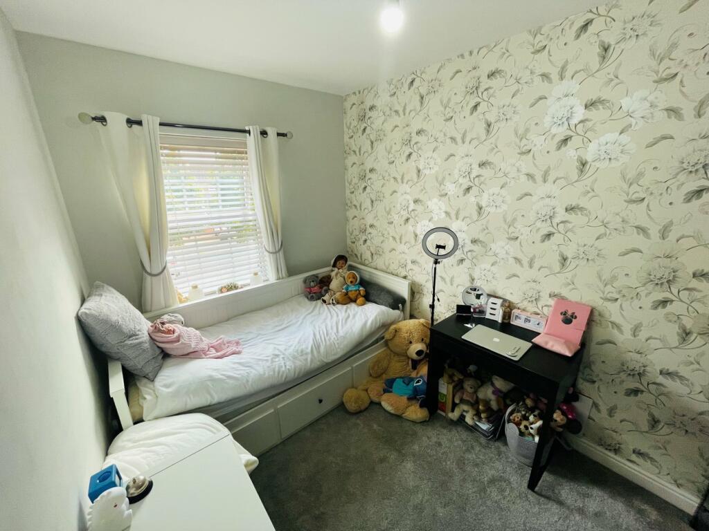 Additional property image - Pennyhill Lane, West Bromwich, B71