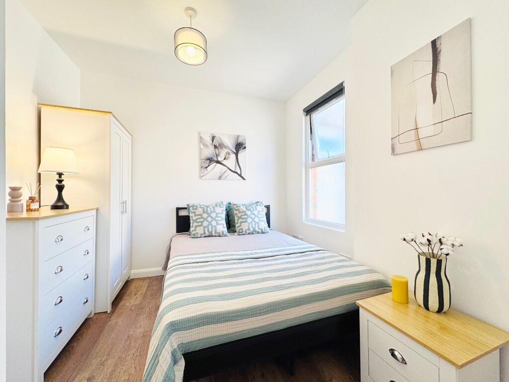 Main image of property: West Hendon Broadway, London, NW9