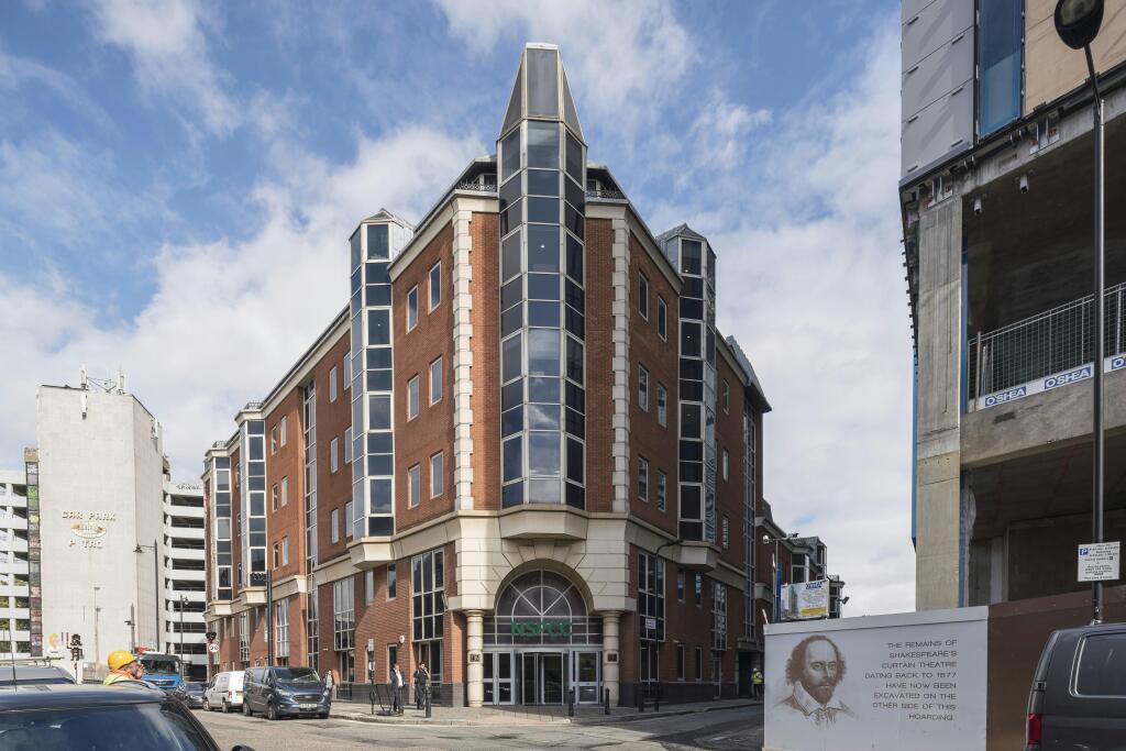 WESTON HOUSE CURTAIN ROAD 44.jpg