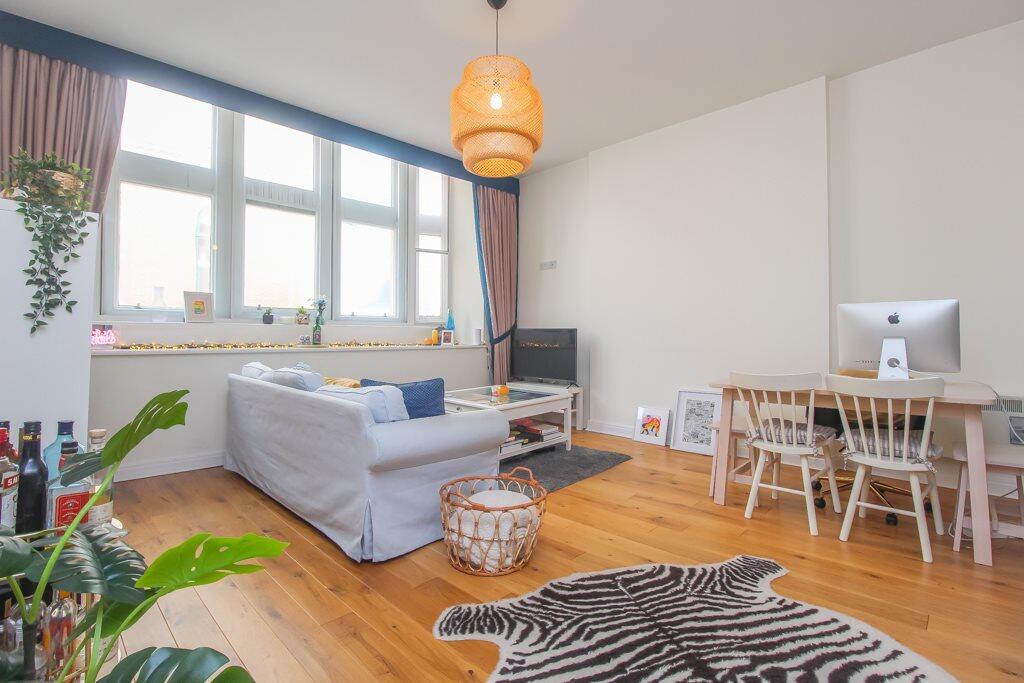 Main image of property: Kings Court, 6 High Street, Newport