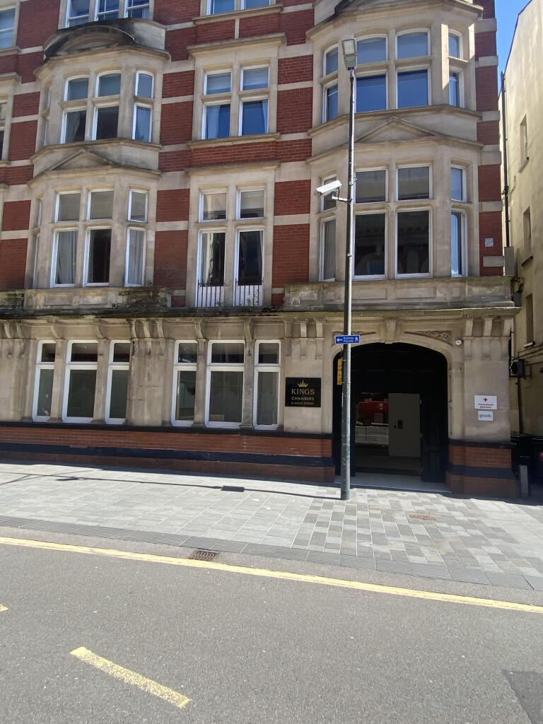 Main image of property: Kings Chambers, 8 High Street, Newport