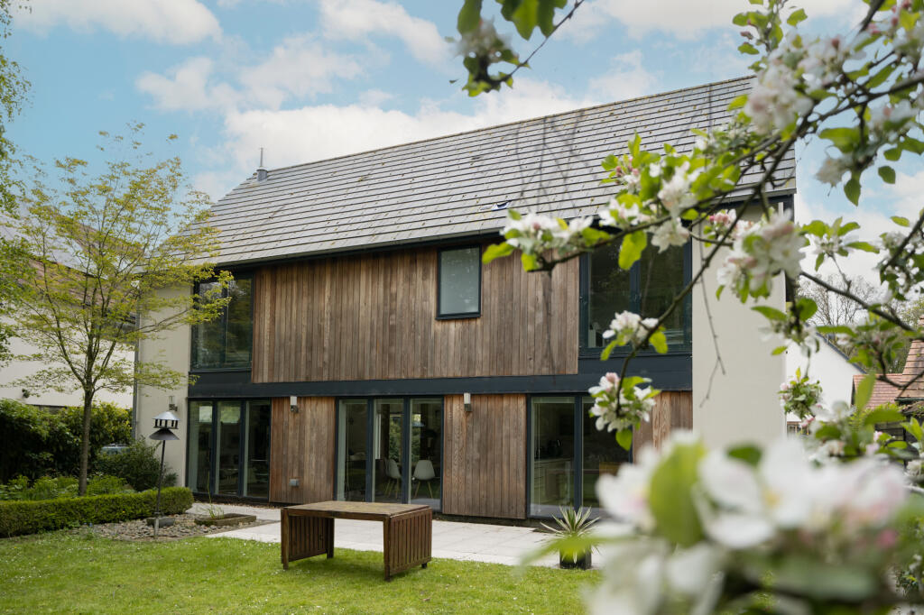 Main image of property: Littlewood, Drayton