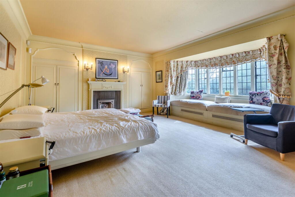 Additional property image - Bracebridge Road, Four Oaks Park, Sutton Coldfield