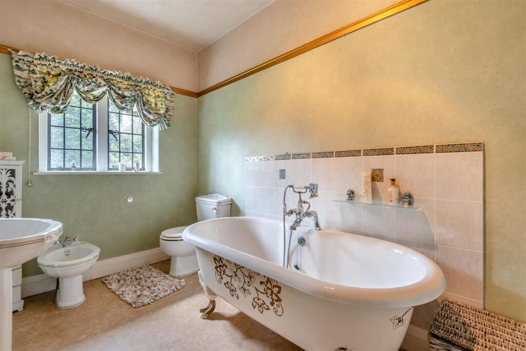 Additional property image - Bracebridge Road, Four Oaks Park, Sutton Coldfield