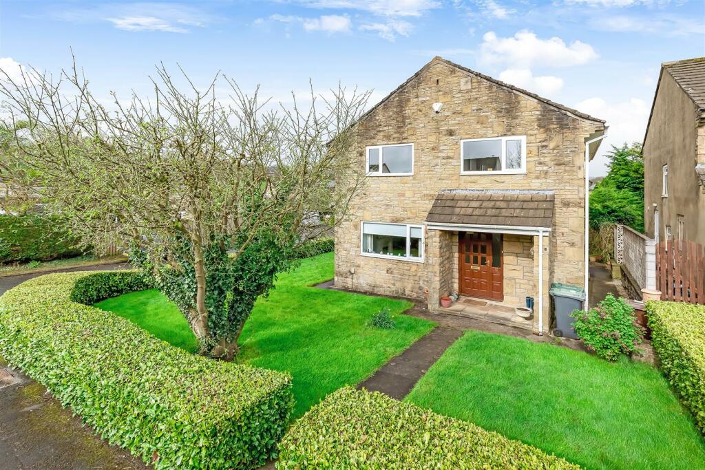 4 bedroom house for sale in Sycamore Drive, Addingham, Ilkley, LS29