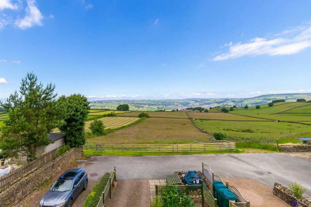 Additional property image - Westy Bank Croft, Steeton, Keighley