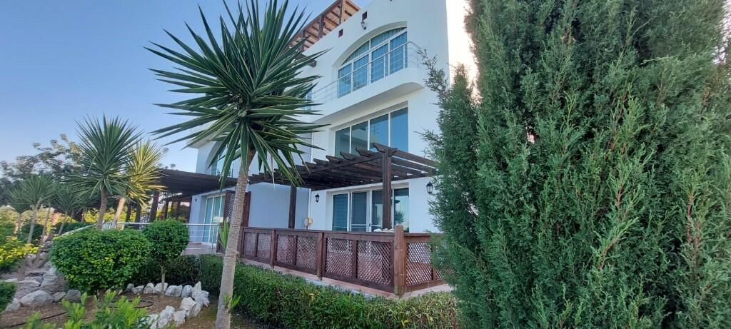 Main image of property: Bahçeli, Girne