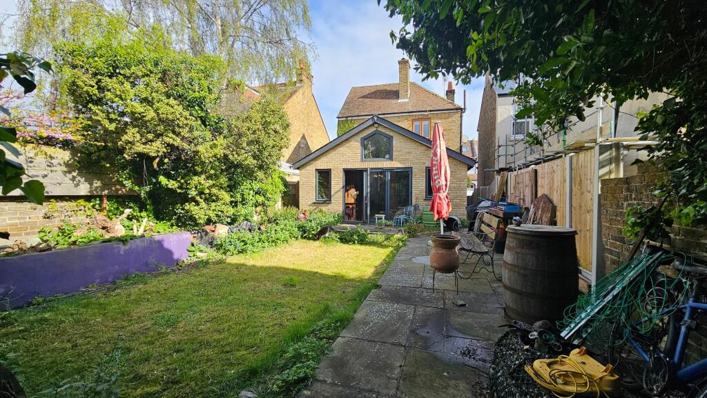 Additional property image - Walmsley Road, Broadstairs, CT10