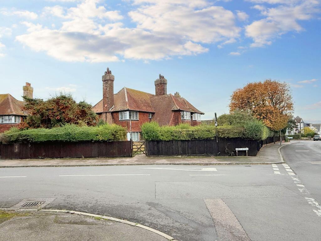 Main image of property: Kings Avenue, Broadstairs, CT10
