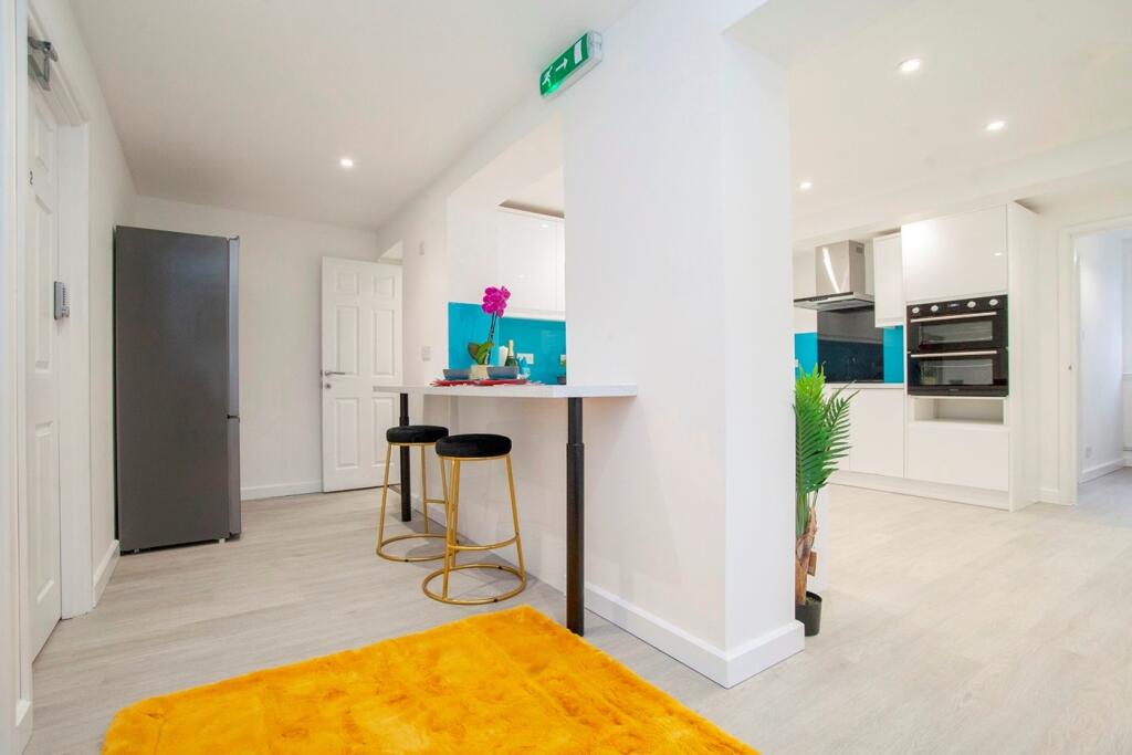 Additional property image - Saint John's Crescent, Bristol