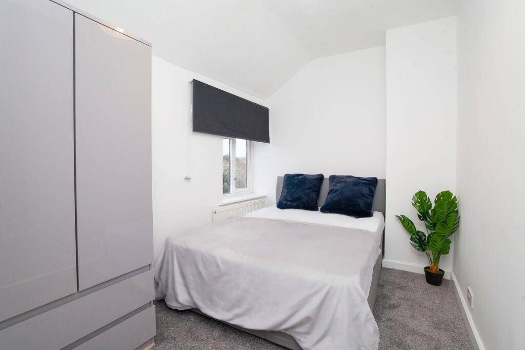 Additional property image - Saint John's Crescent, Bristol