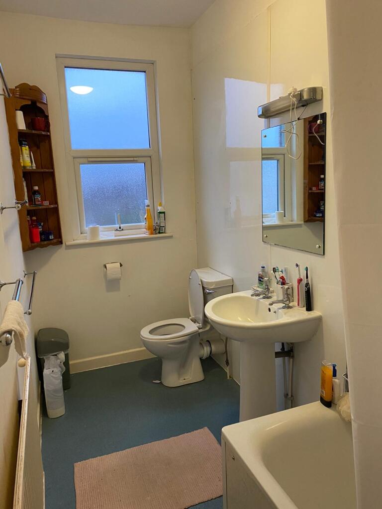 Additional property image - Brynland Avenue, Bristol