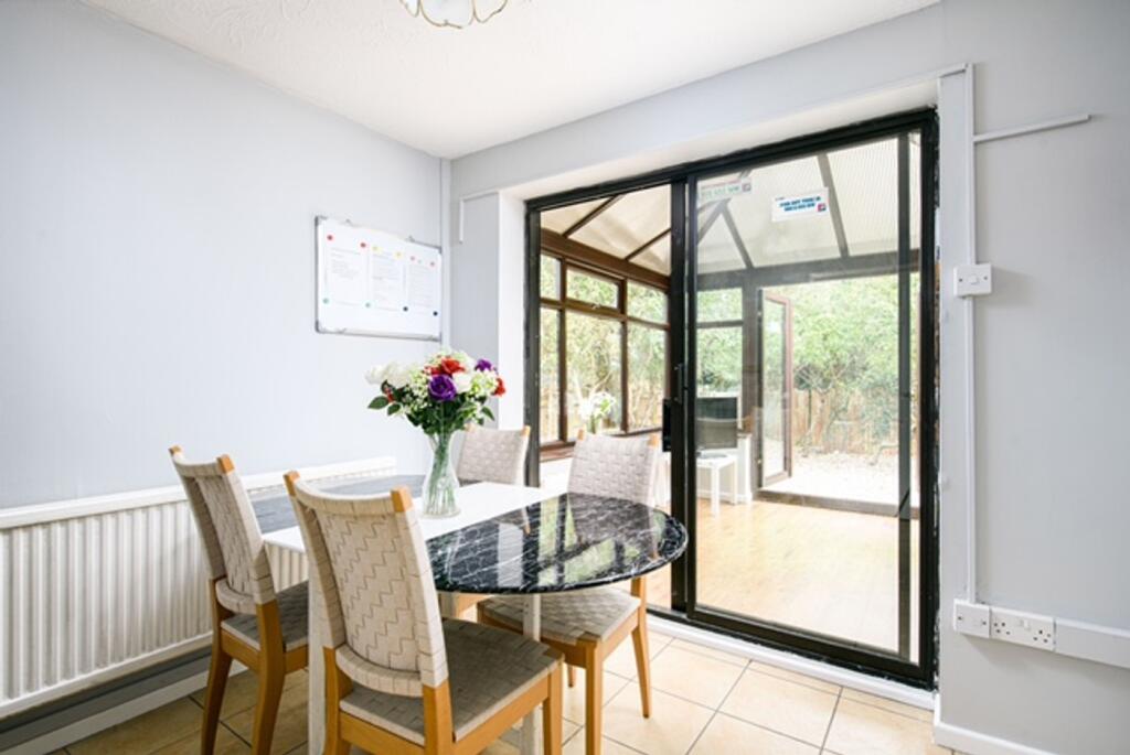 Additional property image - Highfields Close, Bristol