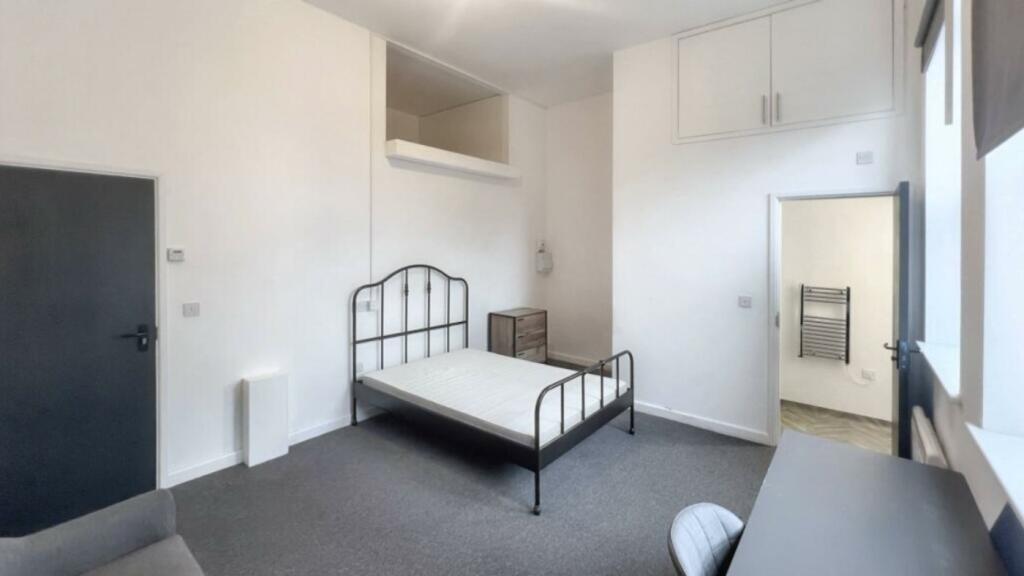 Additional property image - Blackswarth Road, Bristol