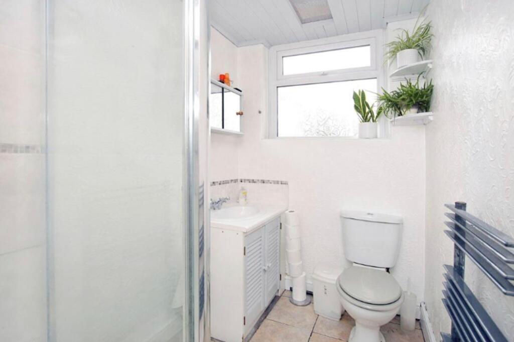 Additional property image - Wades Road, Bristol