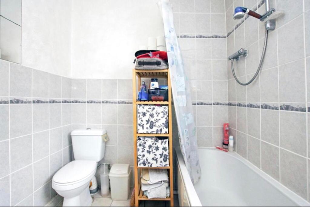 Additional property image - Wades Road, Bristol