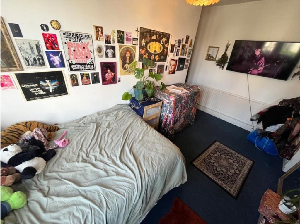Additional property image - Wellington Hill, Bristol