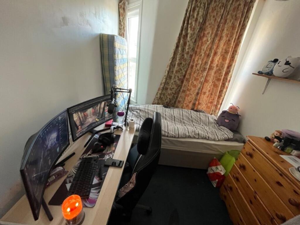 Additional property image - Wellington Hill, Bristol
