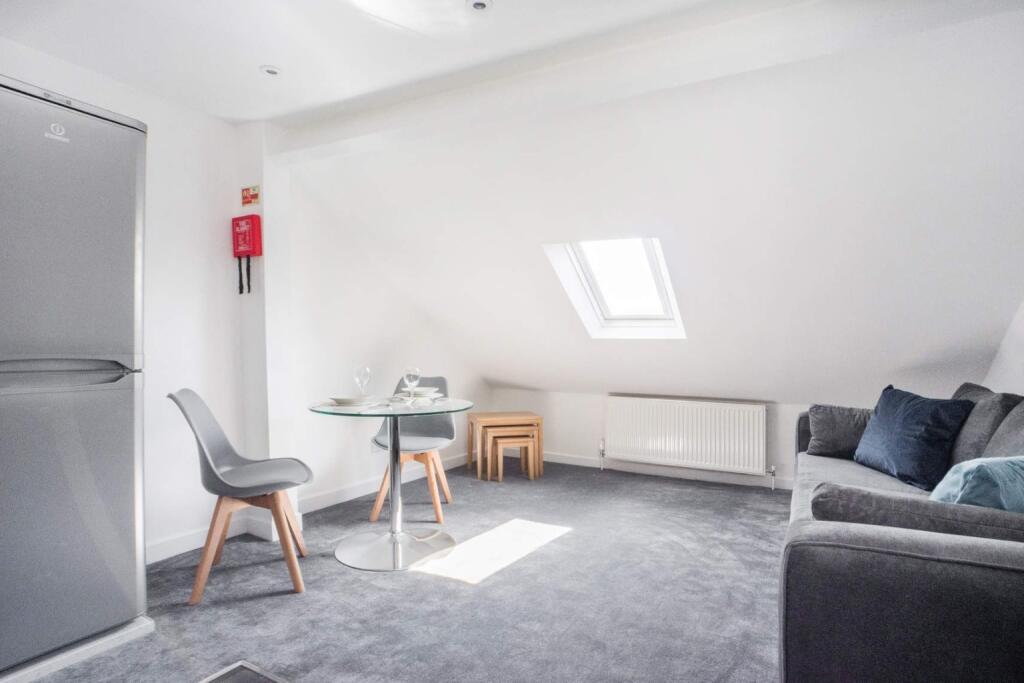 Main image of property: Mapperley Road, Nottingham, NG3