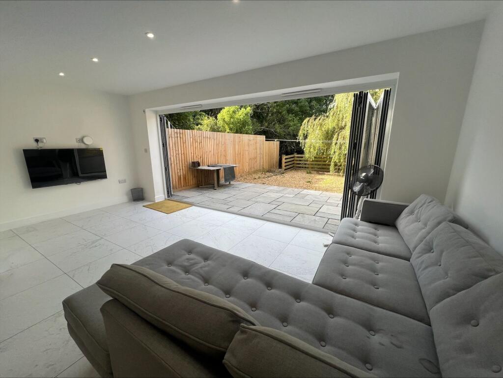 Main image of property: Mayfield Park South, Bristol, BS16