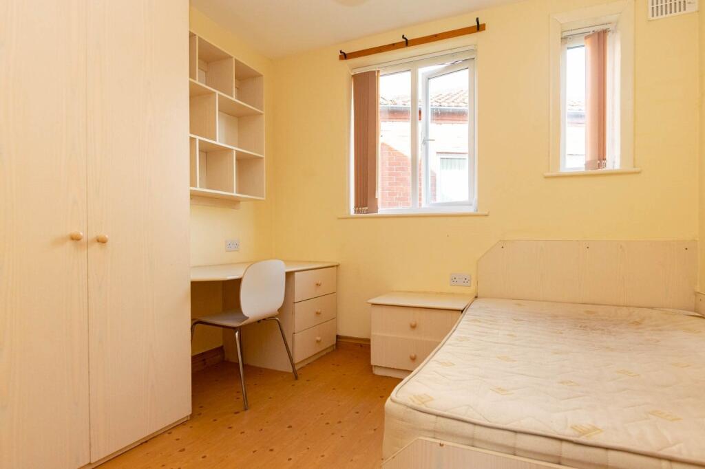 Main image of property: Saint Chads Drive, Leeds, LS6