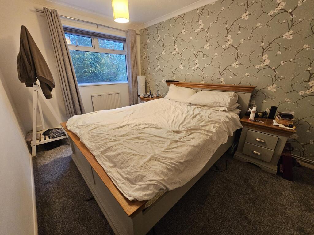 Main image of property: Elmhurst Gardens, Leeds, LS17