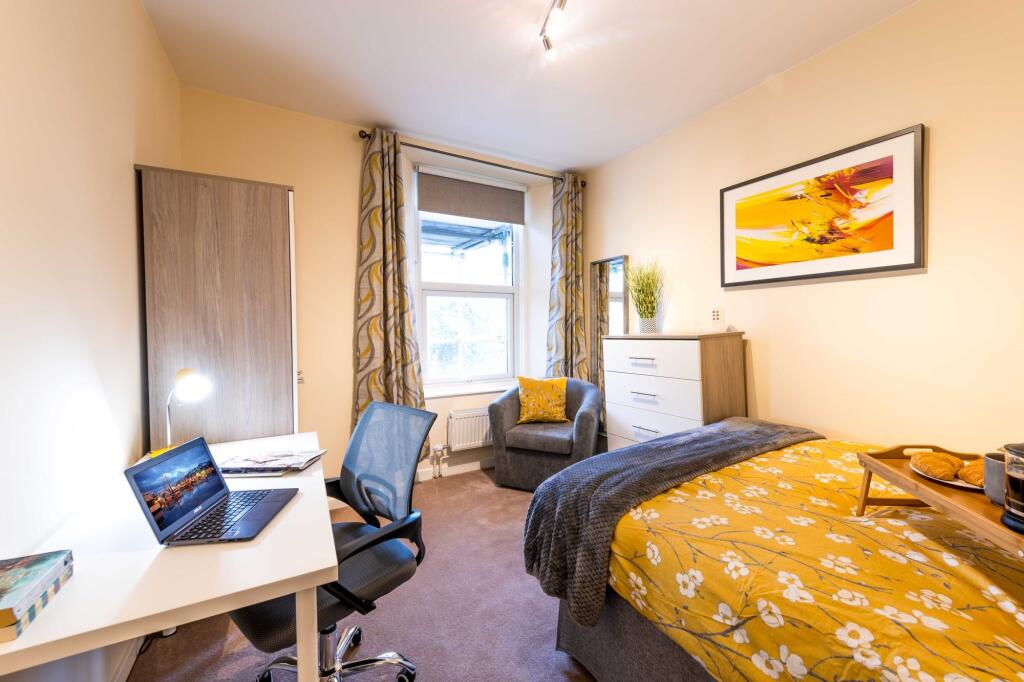 Main image of property: Cromwell Road, Bristol, BS6