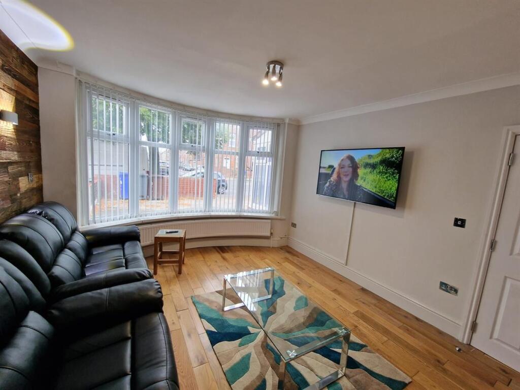 Main image of property: Mauldeth Road, Stockport, M14