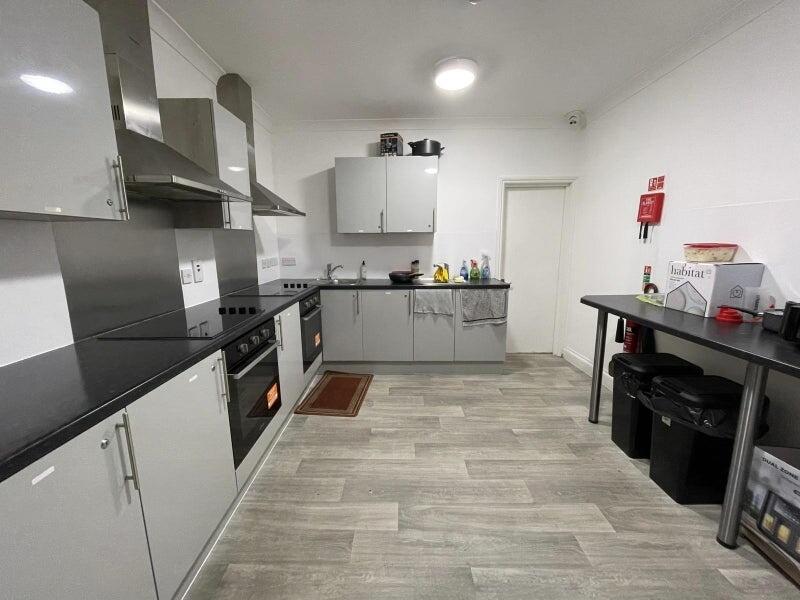 Main image of property: Brenthurst Road, Willesden, NW10