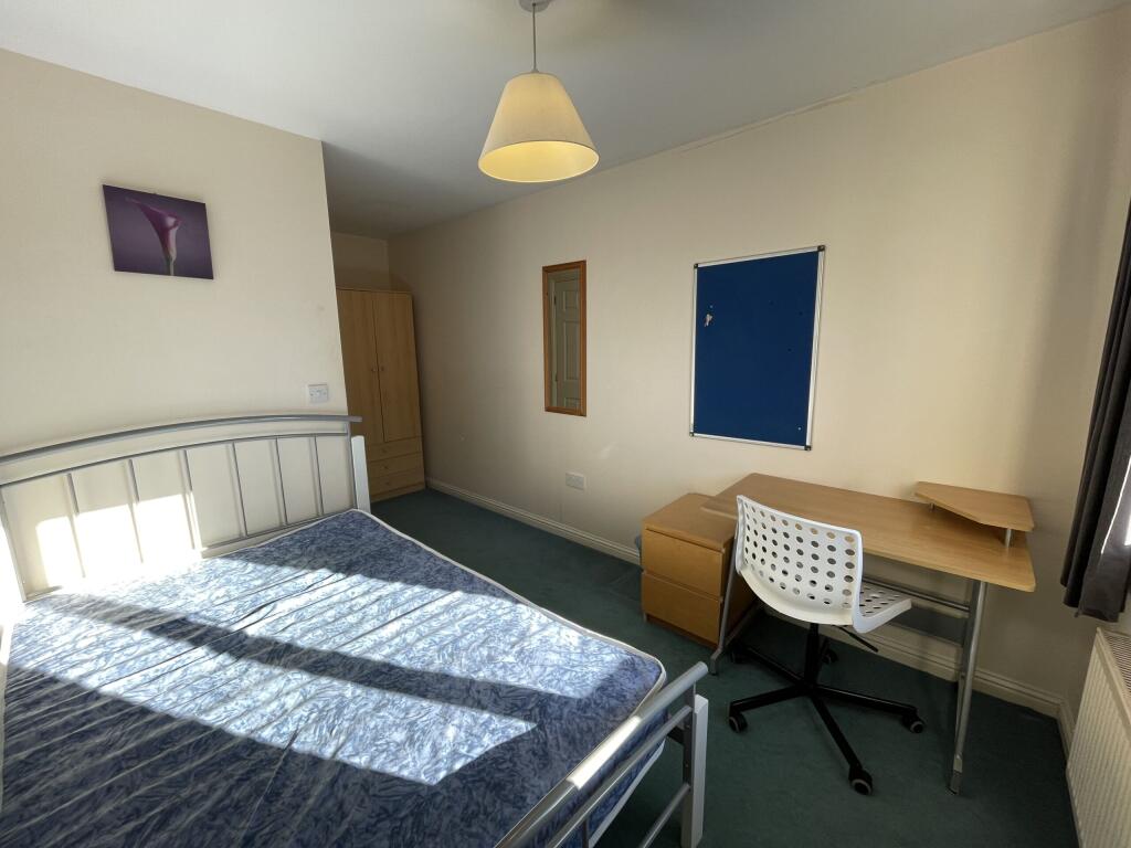 Main image of property: The Runnel, NR5 9HG