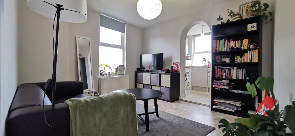 Main image of property: 2 Bedroom Flat  High Road Willesden Green NW10 2SU