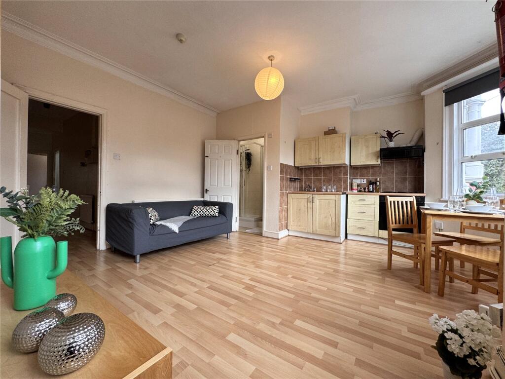 Main image of property: Kings Road, Willesden, London, NW10