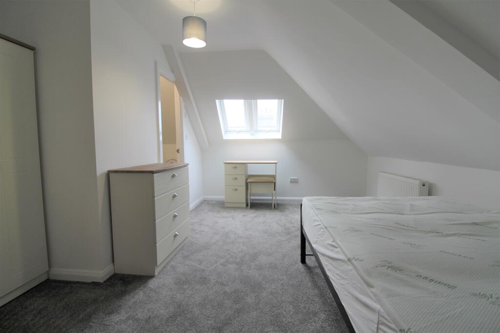 Main image of property: Lincoln Road, Flat A, Room 5, Peterborough, PE1