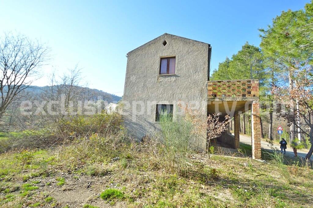 Main image of property: Tufillo, Chieti, Abruzzo