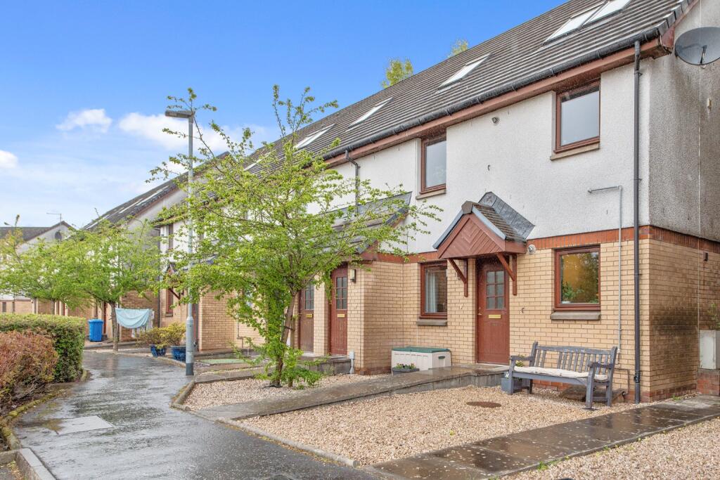 Main image of property: Finglen Crescent, Tullibody, Clackmannanshire, FK10