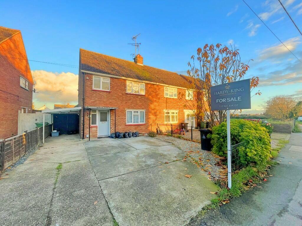 3 bedroom semidetached house for sale in Mundon Road, MALDON, CM9
