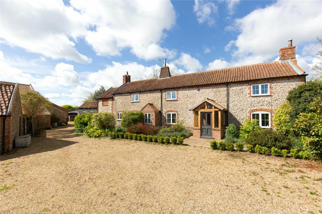 5 bedroom detached house for sale in Witton, North Walsham, Norfolk, NR28