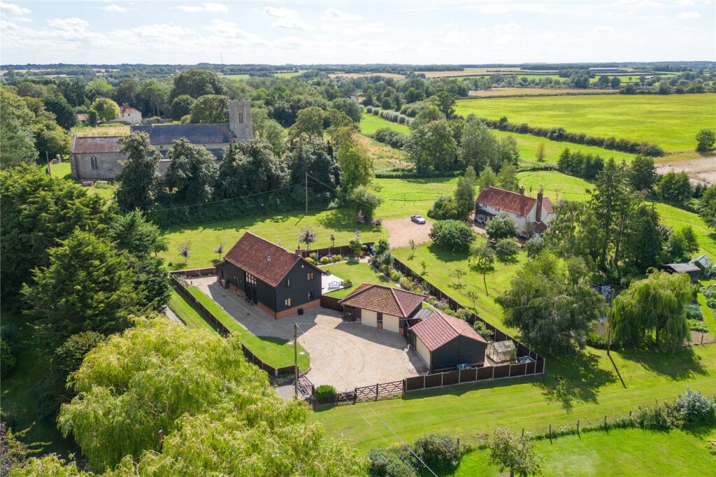 Main image of property: Bintree Road, Billingford, Dereham, Norfolk, NR20