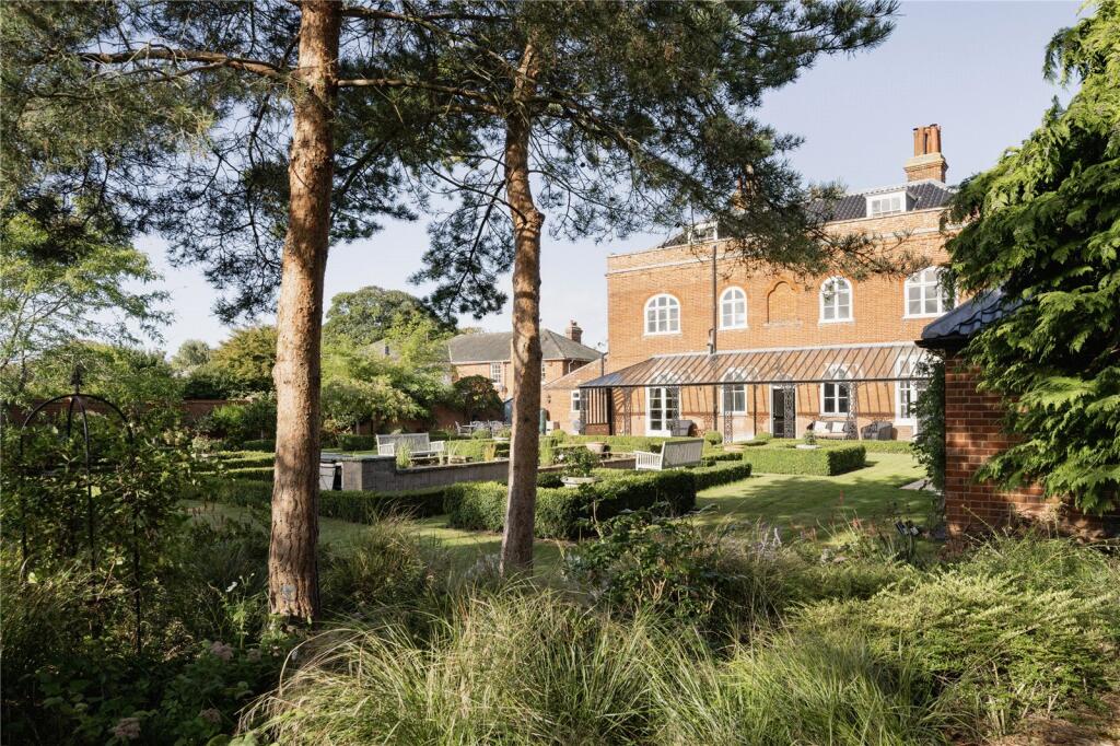 Main image of property: Ballygate, Beccles, Suffolk, NR34