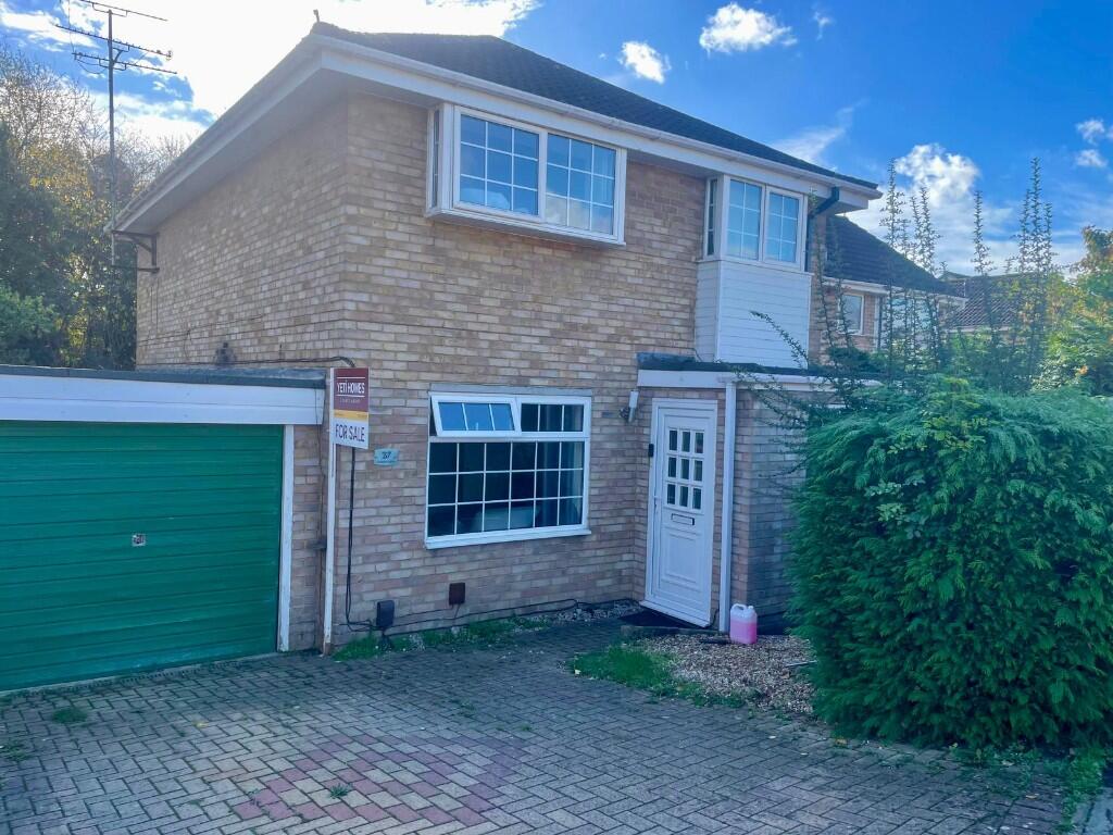 Main image of property: Bodiam Drive, Swindon, Wiltshire, SN5