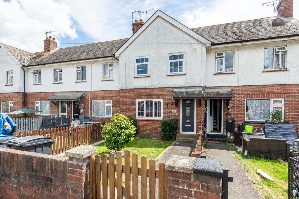 3 bedroom terraced house for sale in Stockdale Gardens, Deal, CT14