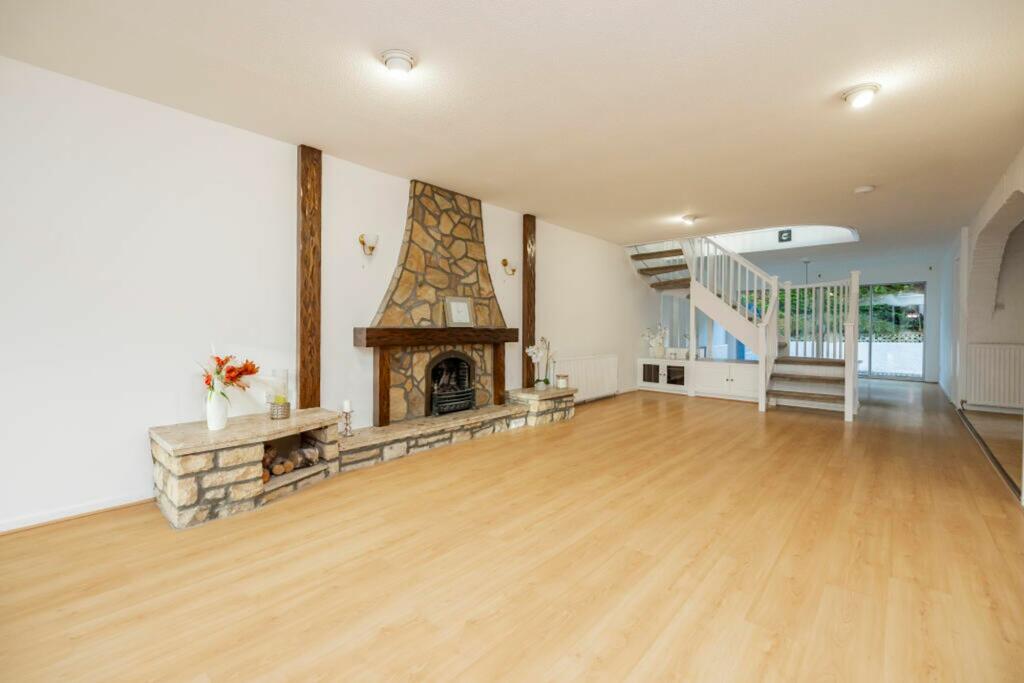 Additional property image - Deeview Road South, Cults, AB15