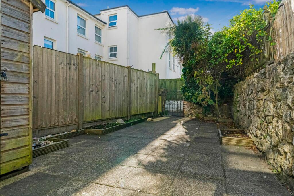 Additional property image - Stade Street, Hythe, CT21