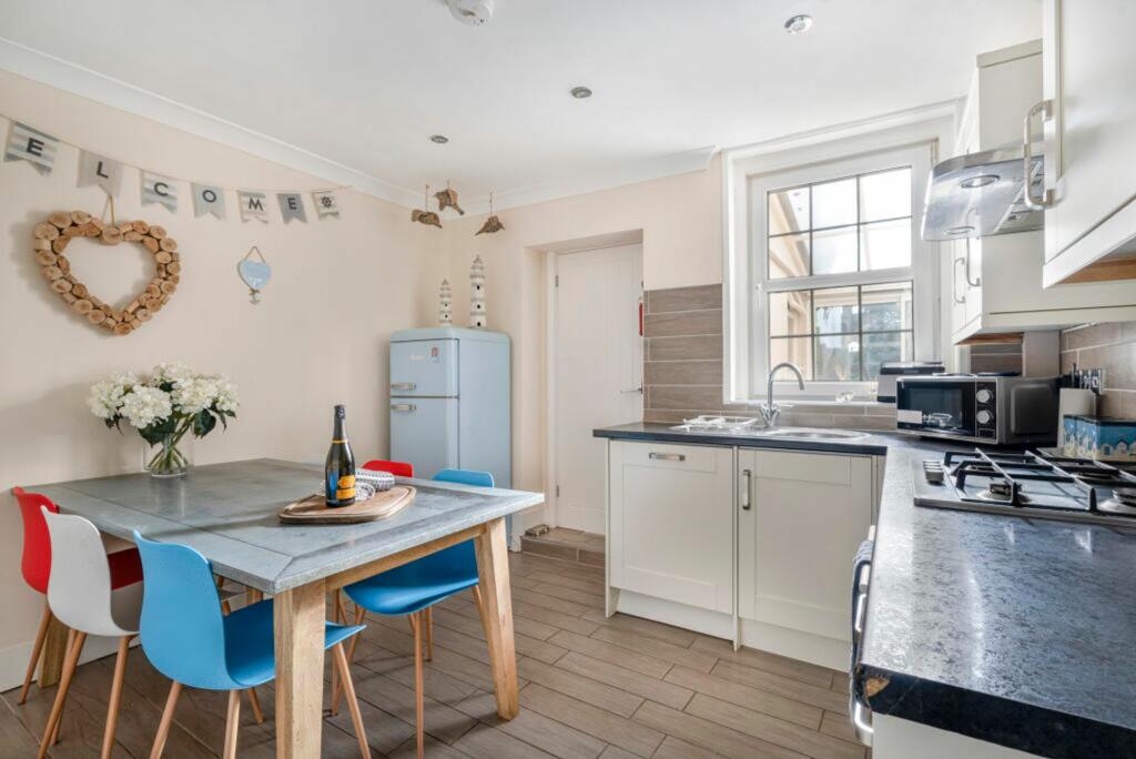 Additional property image - Stade Street, Hythe, CT21