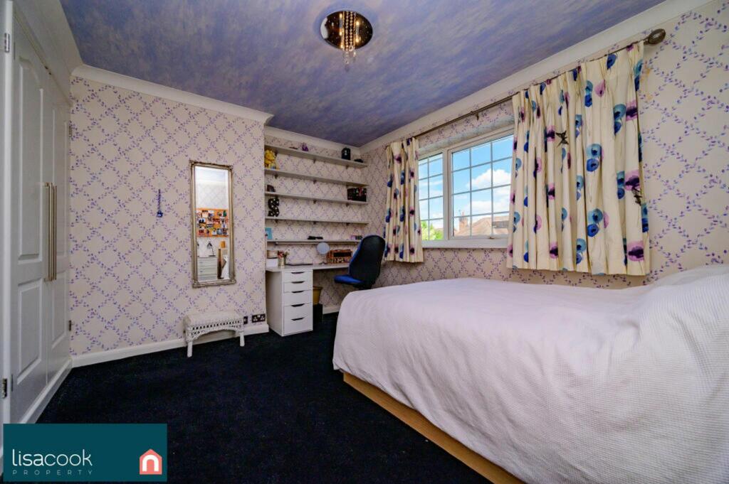 Additional property image - Park Street Lane, Park Street, AL2